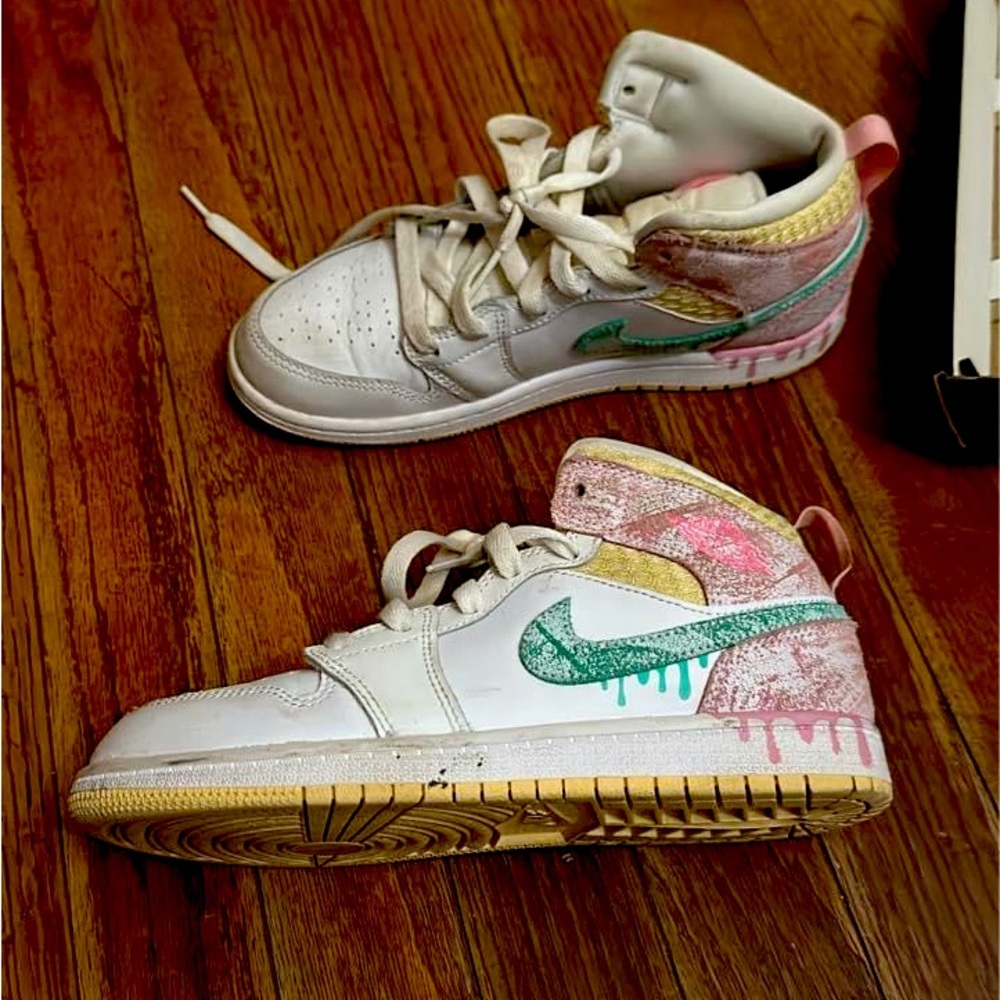 Size 3Y Air Jordan 1- Ice cream drip